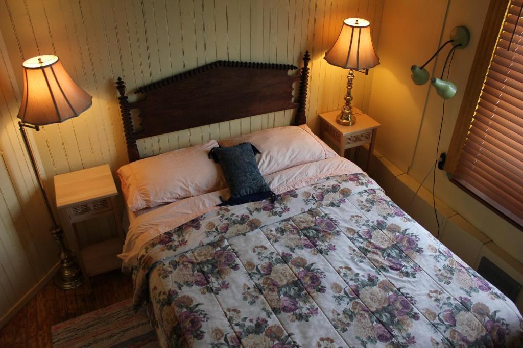 Auberge Du Cafe Chez Sam Baie-Sainte-Catherine Rom bilde